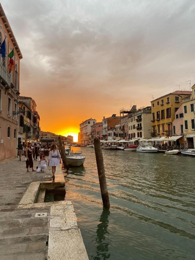 Casa Virginia Direct At The Canal Cannaregio With Own Roof Terrace Venice Ngoại thất bức ảnh