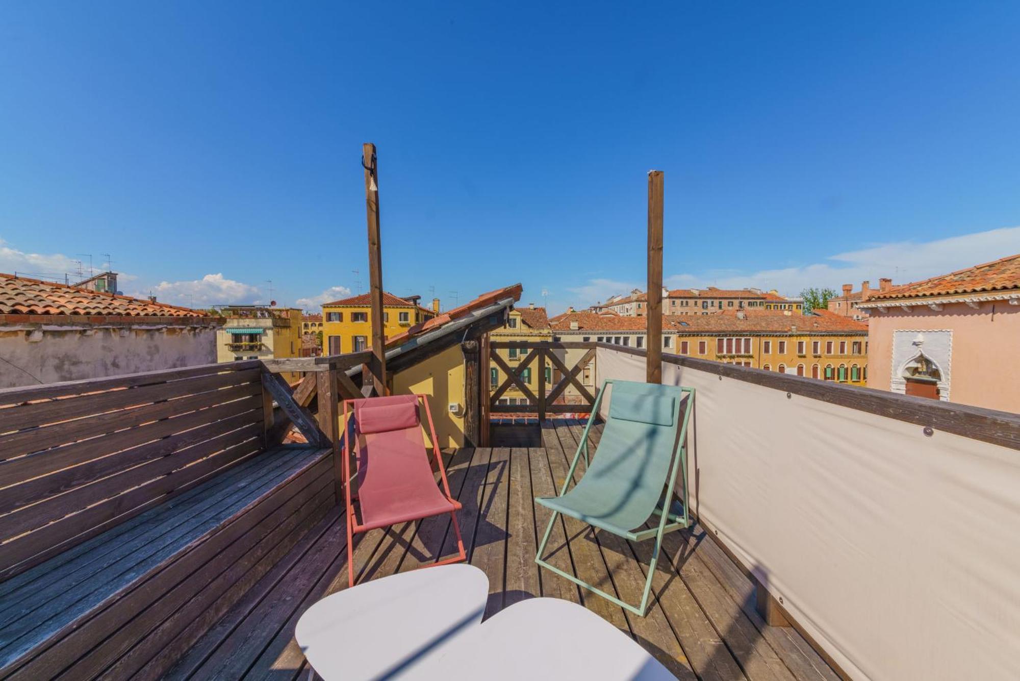 Casa Virginia Direct At The Canal Cannaregio With Own Roof Terrace Venice Ngoại thất bức ảnh